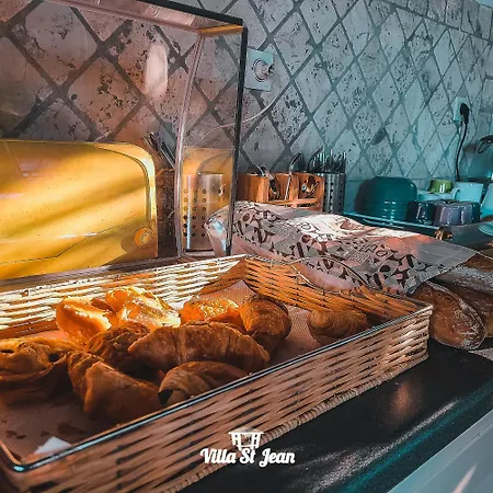 Апартаменты La Saint Jean Bas De *